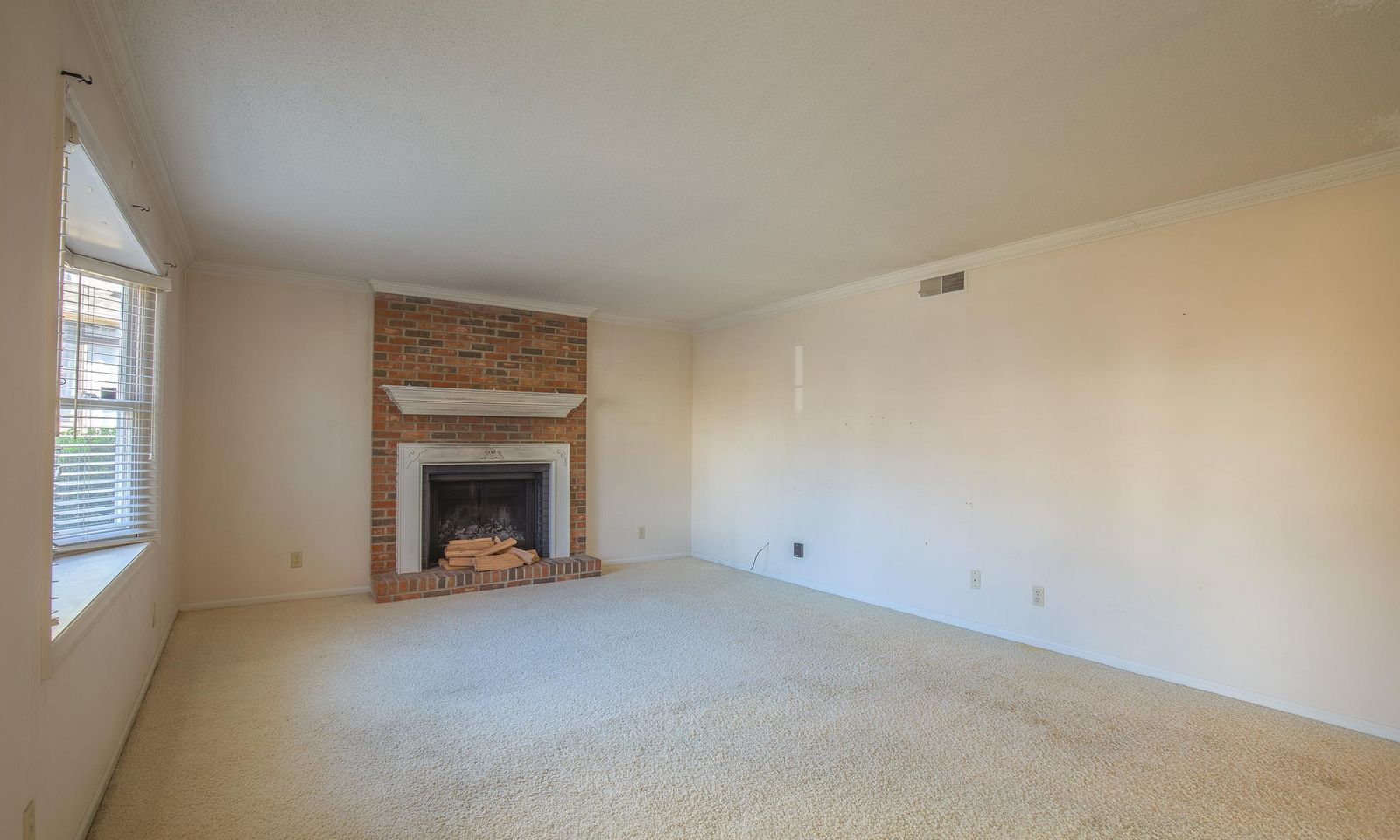 Property image 5 at 97 JAMESTOWNE Way, Taylors, SC 29687