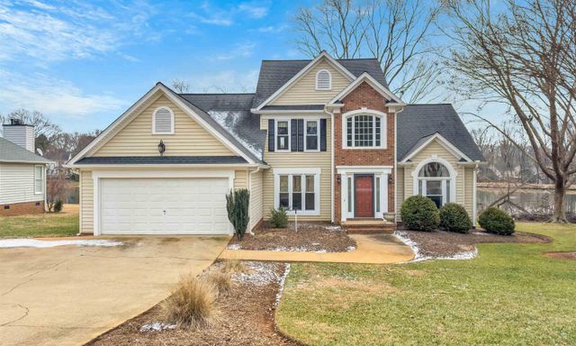 115 Spring Lake Loop