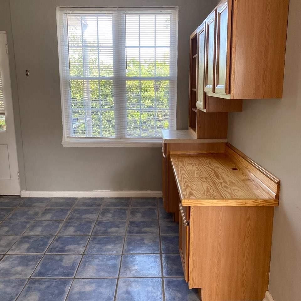Property image 4 at 601 Cleveland 4B Street, Greenville, SC 29601