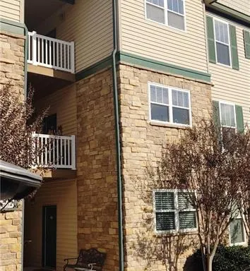 232 Kings Pointe Drive