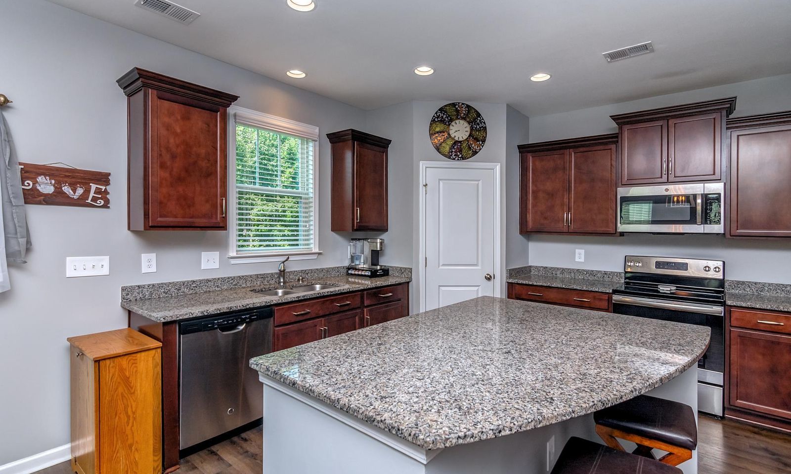 Property image 4 at 292 Autumn Glen Drive, Spartanburg, SC 29303