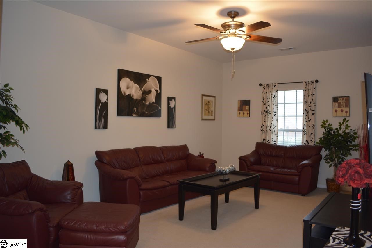 Property image 4 at 253 Dartmoor Drive, Spartanburg, SC 29301