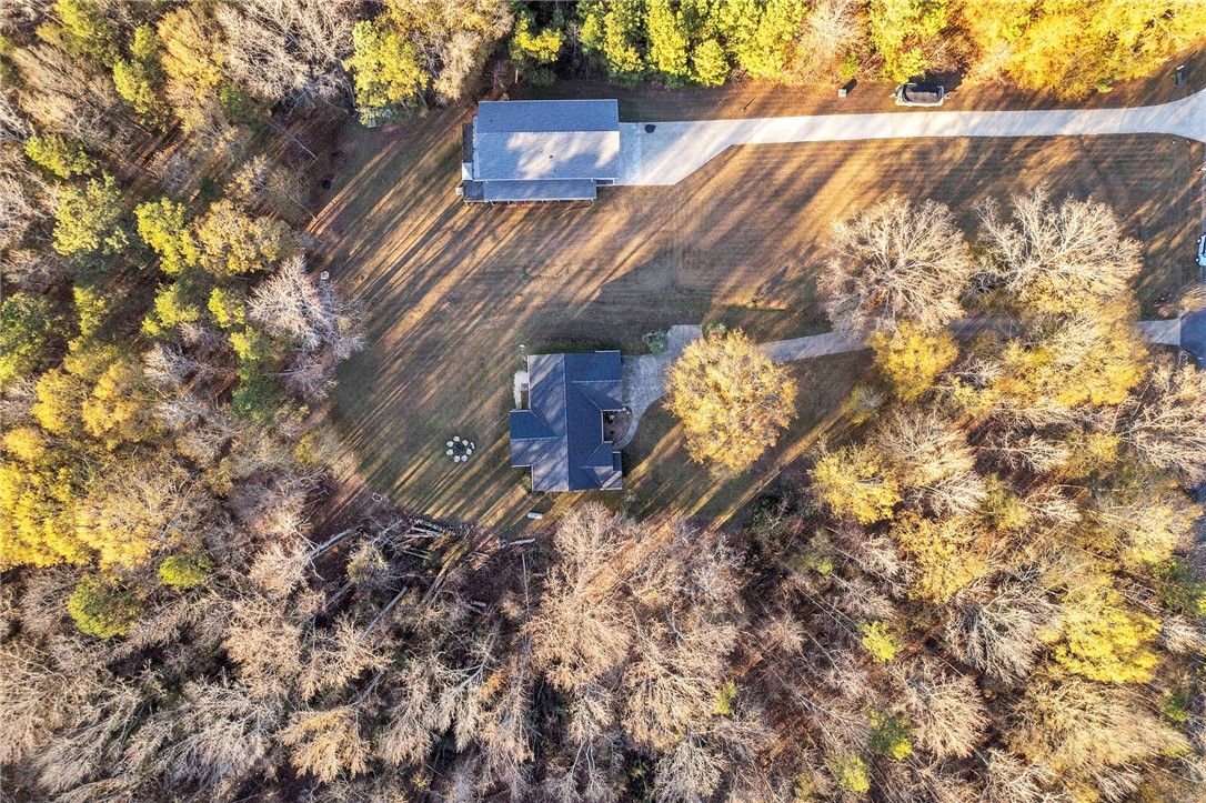Property image 3 at 113 Lake Front Road, Townville, SC 29689