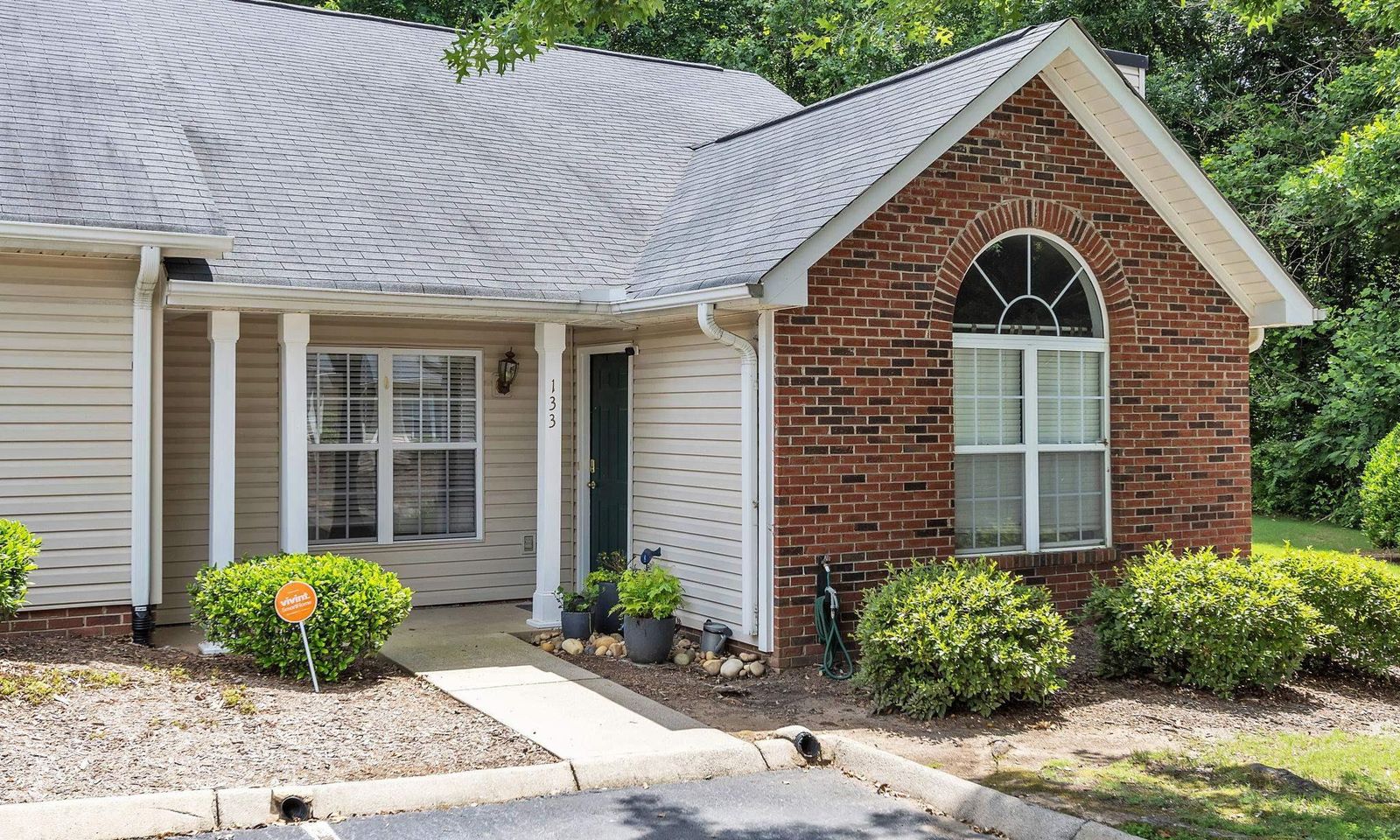 Main image of property at 133 Brookhill Place, Mauldin, SC 29662