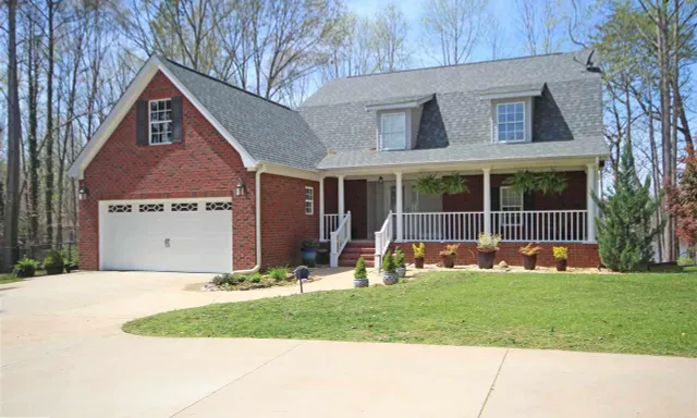 115 Lake Robinson Pointe
