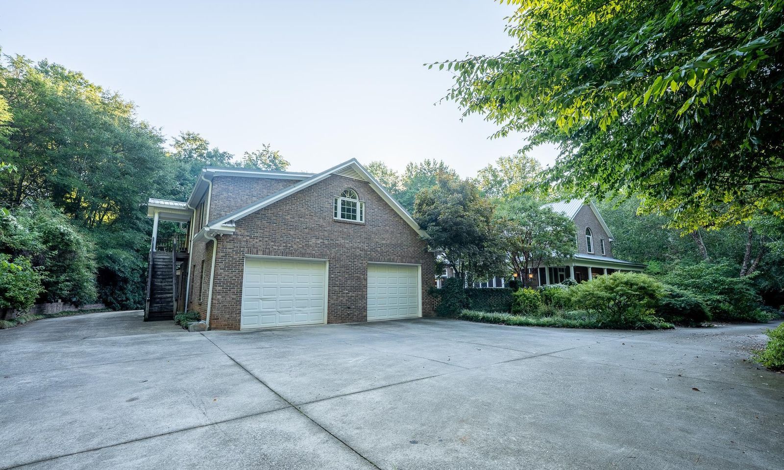 Property image 5 at 423 Issaqueena Trail, Clemson, SC 29631