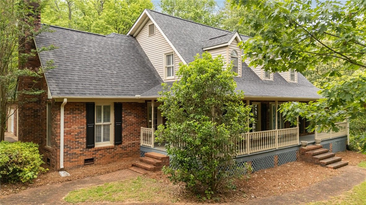 Property image 2 at 503 Columbine Court, Easley, SC 29642