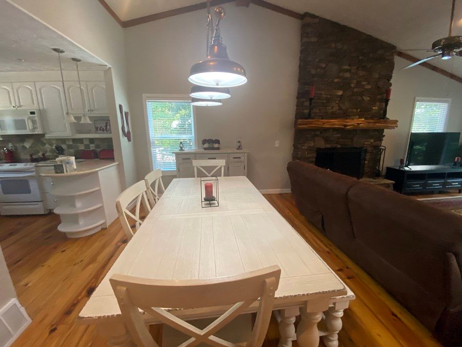 Property image 3 at 169 Place De Letoile, Lavonia, GA 30553