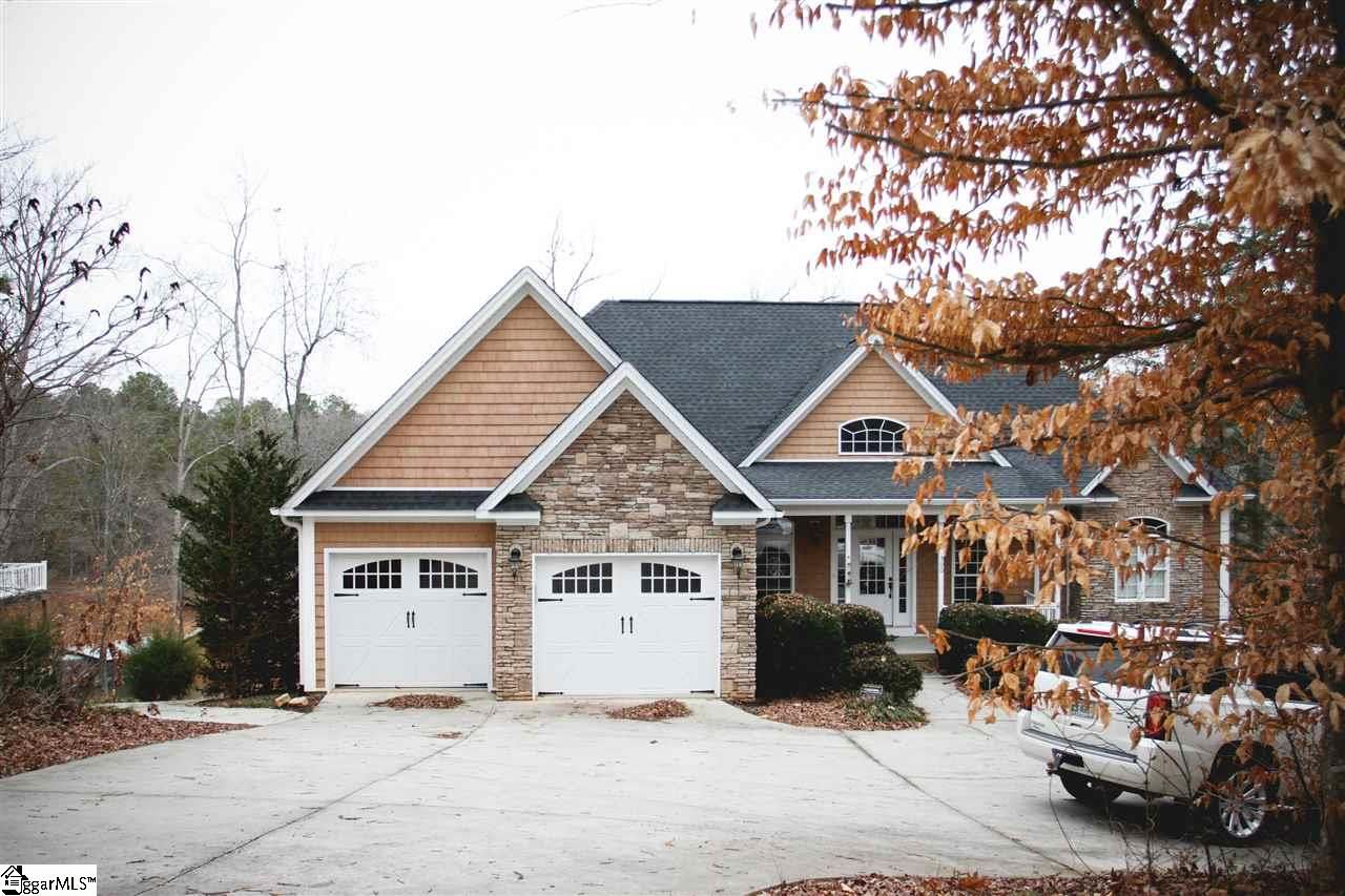 Property image 1 at 300 Huntington Road, Anderson, SC 29626