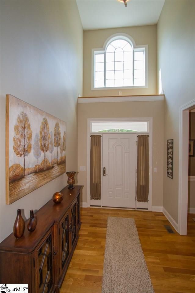 Property image 3 at 102 Fox Trail Lane, Seneca, SC 29672