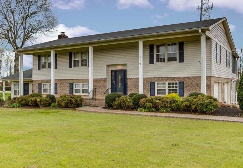 Main image of property at 110 Raven Wood Circle, Piedmont, SC 29673