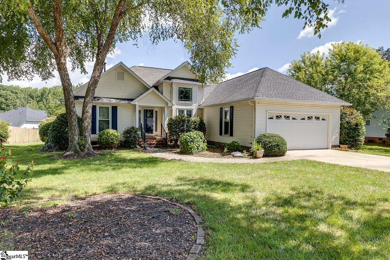Property image 2 at 312 Tearose Lane, Simpsonville, SC 29681