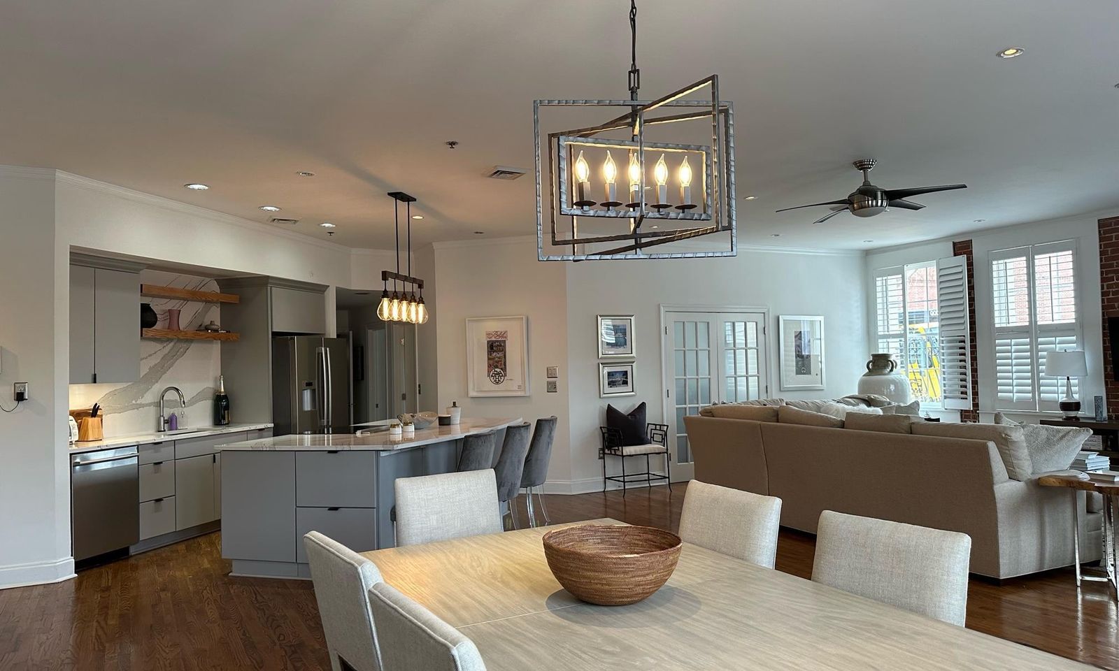 Property image 3 at 100 W Court Street, Greenville, SC 29601