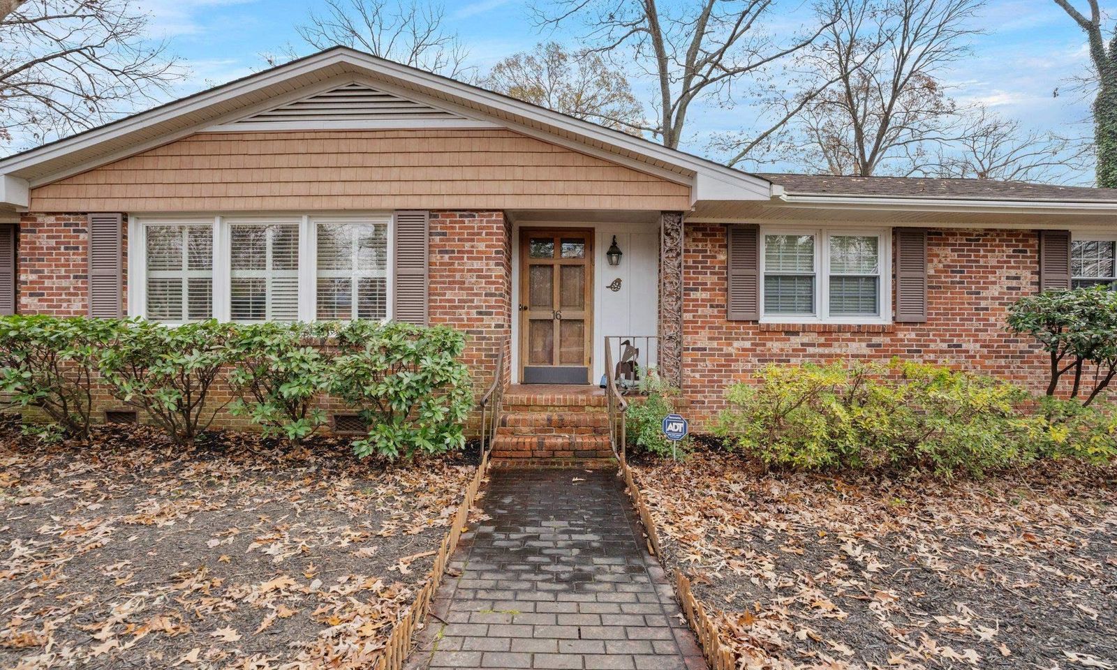 Property image 1 at 16 Kimberly Lane, Taylors, SC 29687