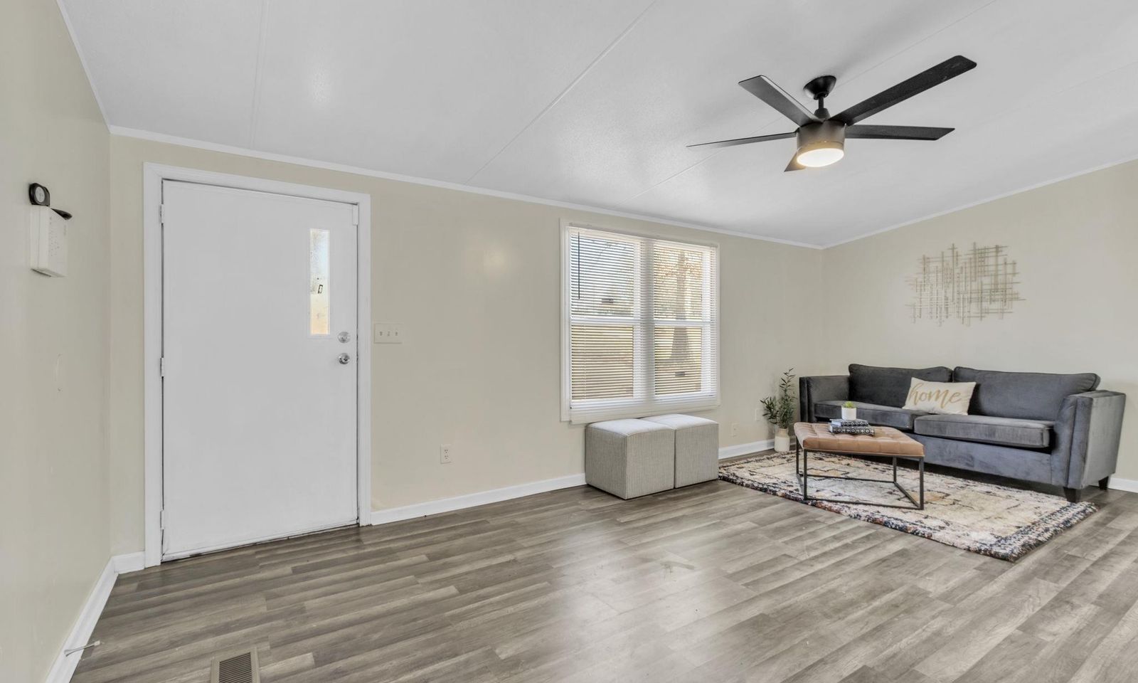 Property image 3 at 523 Valleybrook Lane, Greer, SC 29651