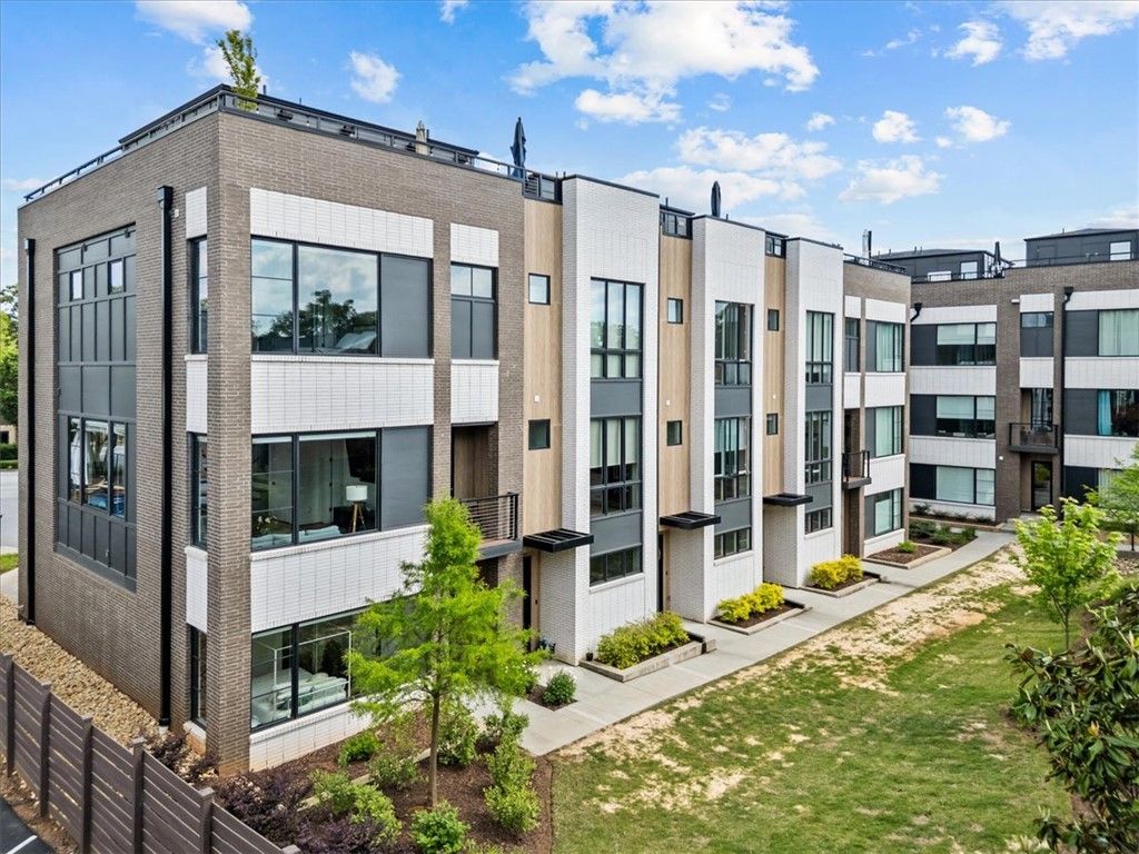 Main image of property at 102 Noma Terrace Way, Greenville, SC 29601