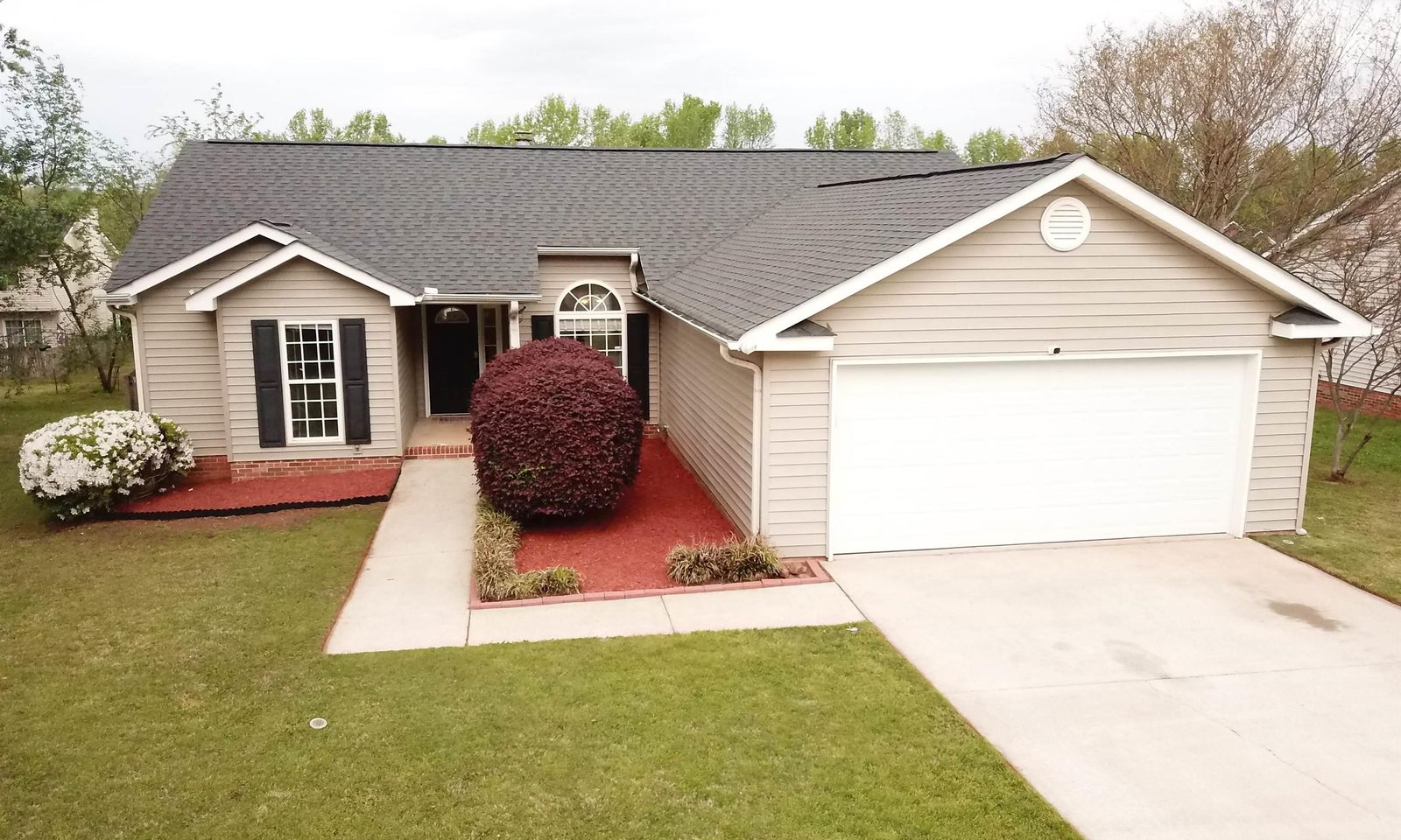 Riverside Glen, Greer Community