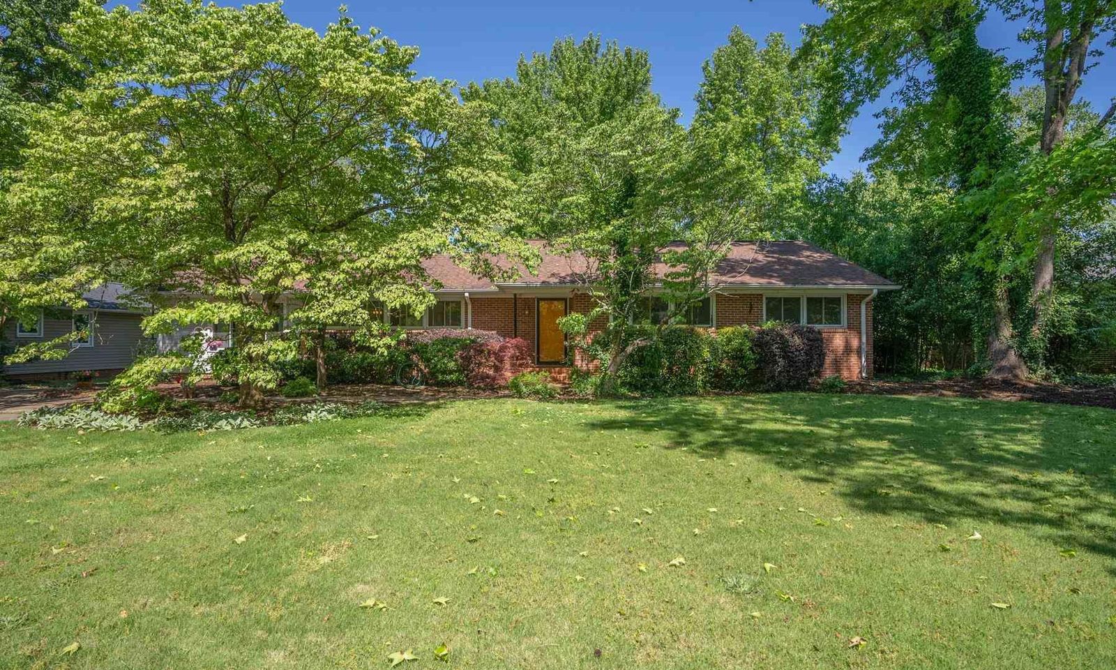 Property image 1 at 101 Alpine Way, Greenville, SC 29609