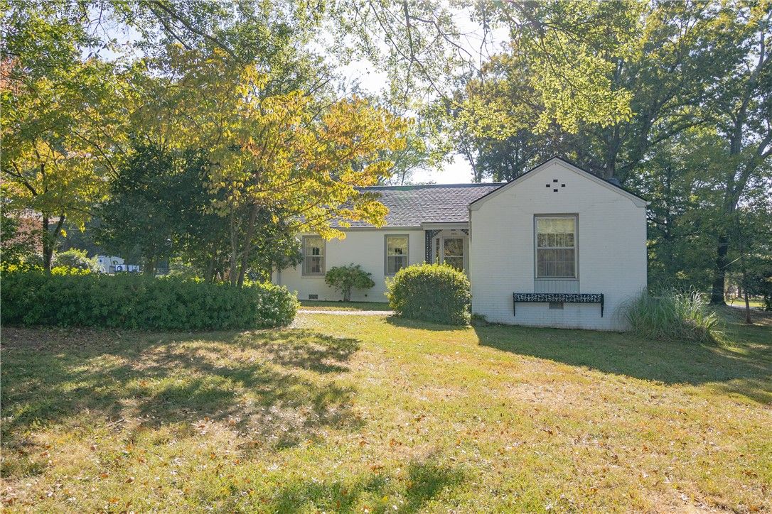Property image 3 at 2815 North Avenue, Anderson, SC 29625