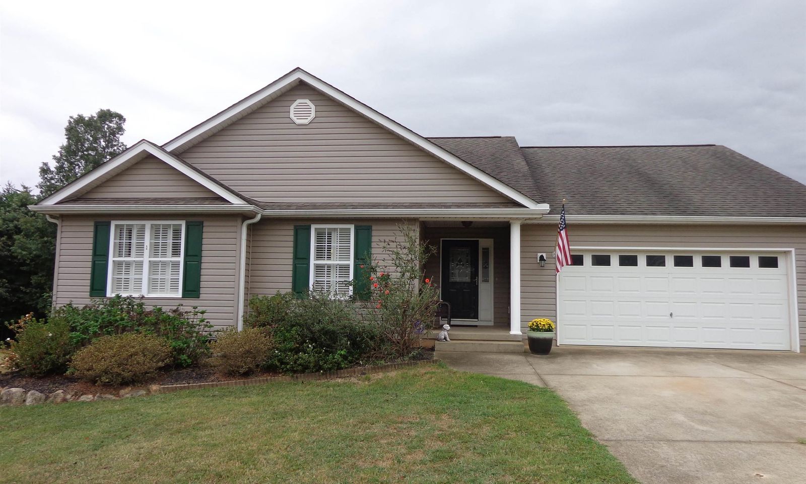 Property image 1 at 22 Cole Creek Court, Greer, SC 29651-5070
