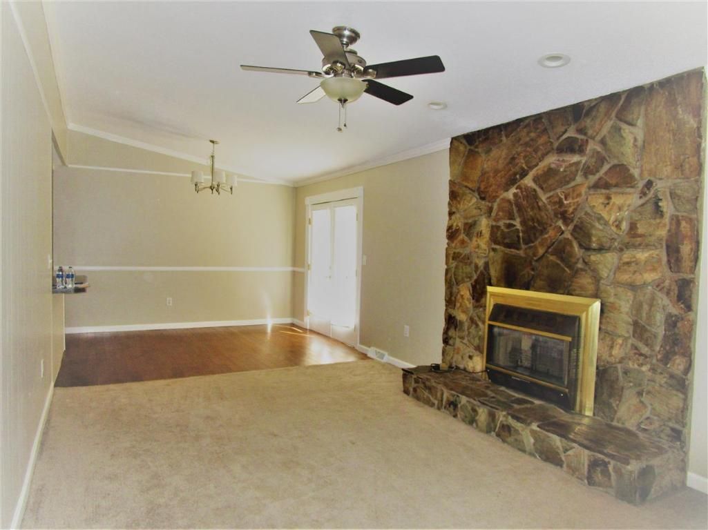 Property image 3 at 1041 Greenwood, Anderson, SC 29621