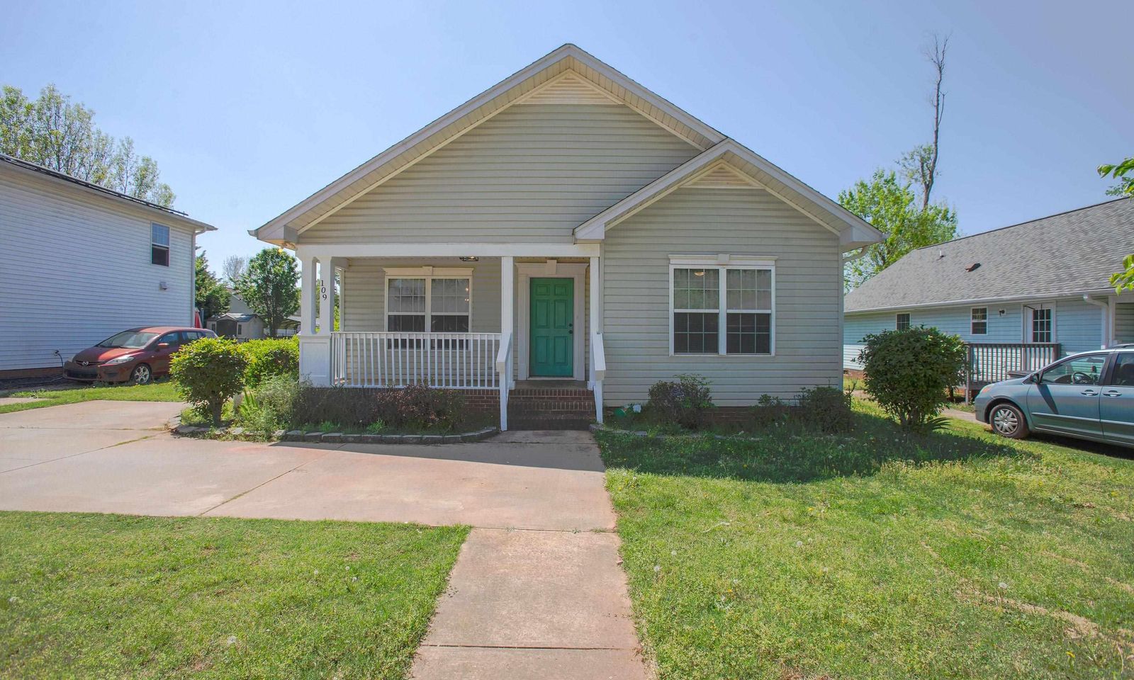 Main image of property at 109 OLD PARIS MOUNTAIN Road, Greenville, SC 29609
