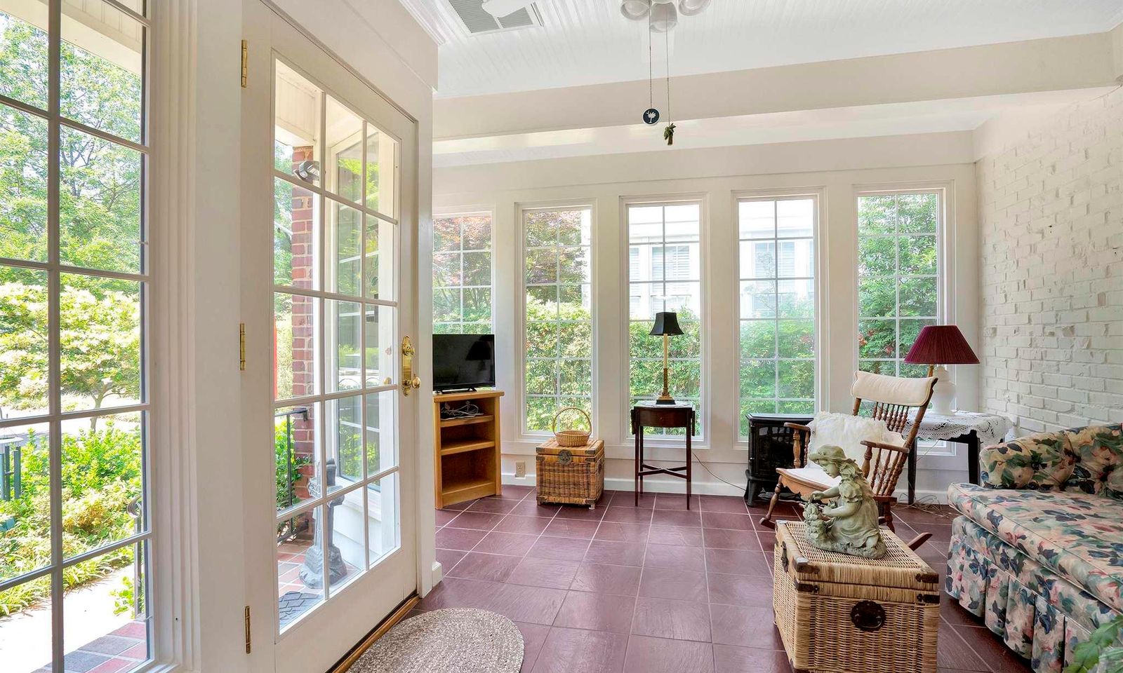 Property image 5 at 619 McDaniel Avenue, Greenville, SC 29605