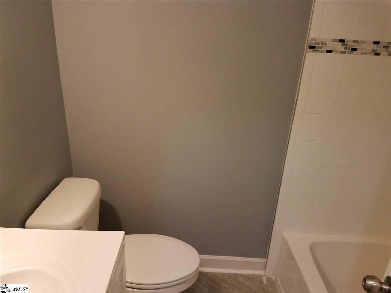 Property image 3 at 306 Pinefield Drive, Greenville, SC 29605