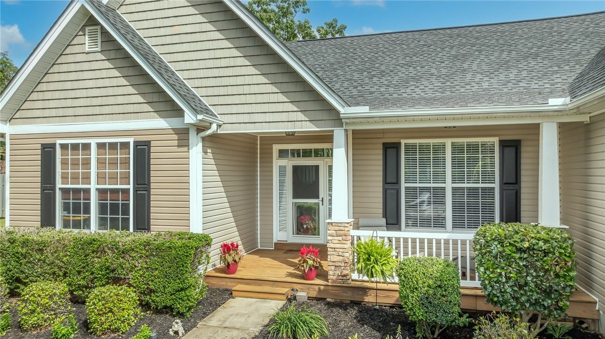 Property image 2 at 406 Eckley Court, Greer, SC 29651