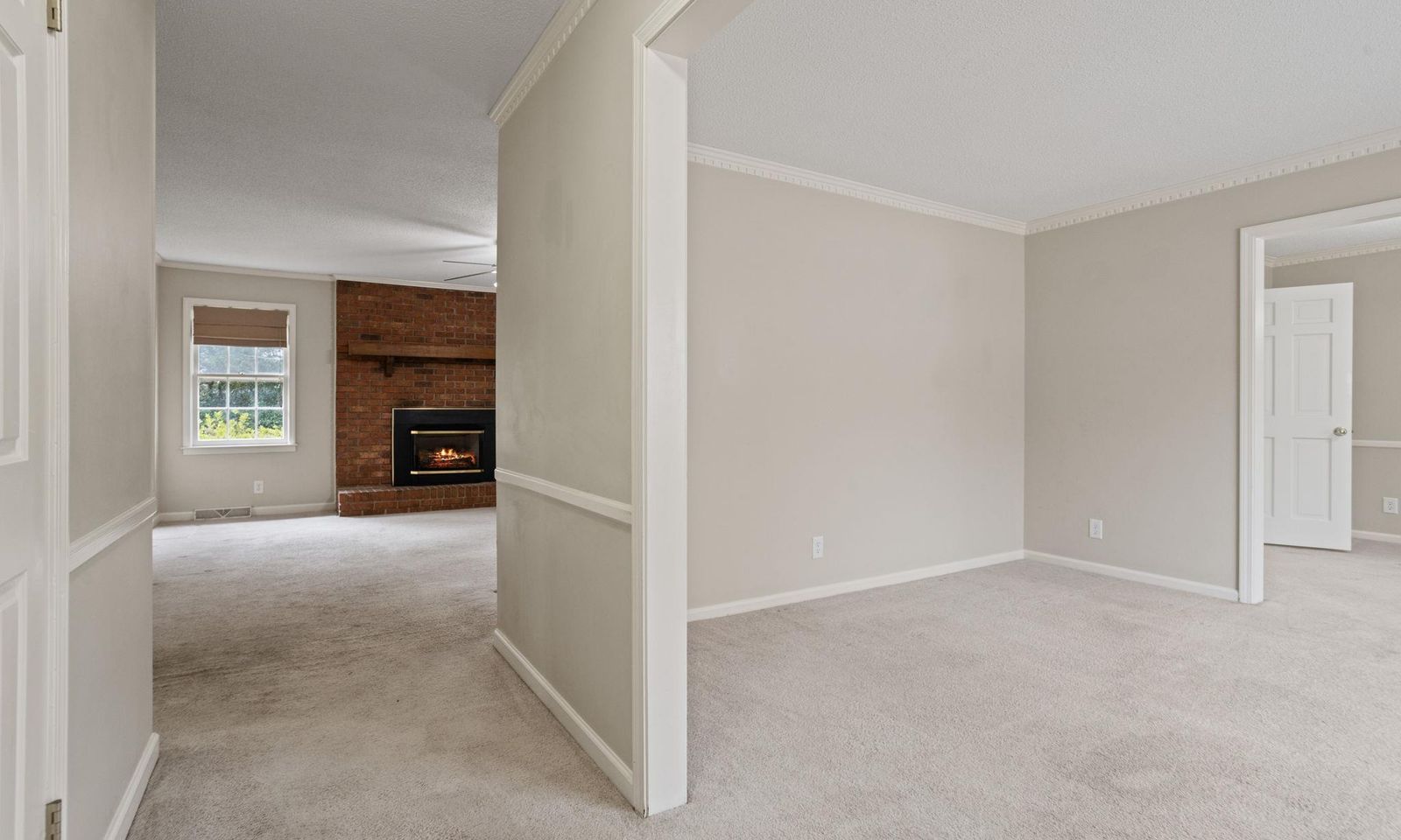 Property image 4 at 104 Gaithburg Square, Taylors, SC 29687