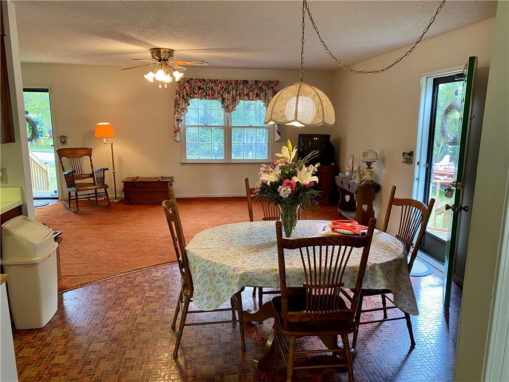 Property image 5 at 124 Cedar Creek Circle, Central, SC 29630