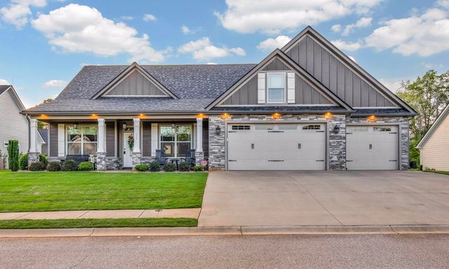143 Southern Oaks Drive