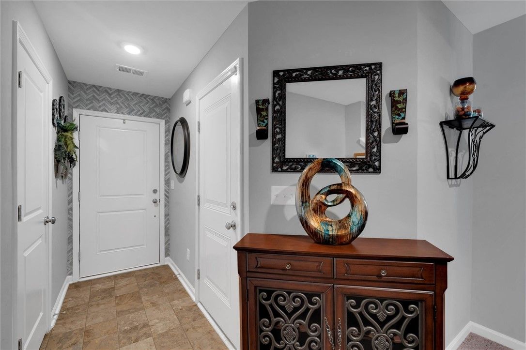 Property image 2 at 807 Millsgrove Court, Boiling Springs, SC 29316
