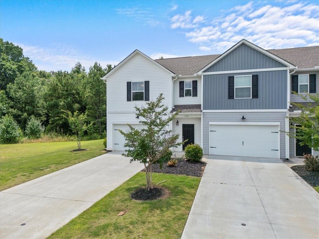 Property image 3 at 132 Heritage Place Drive, Pendleton, SC 29670