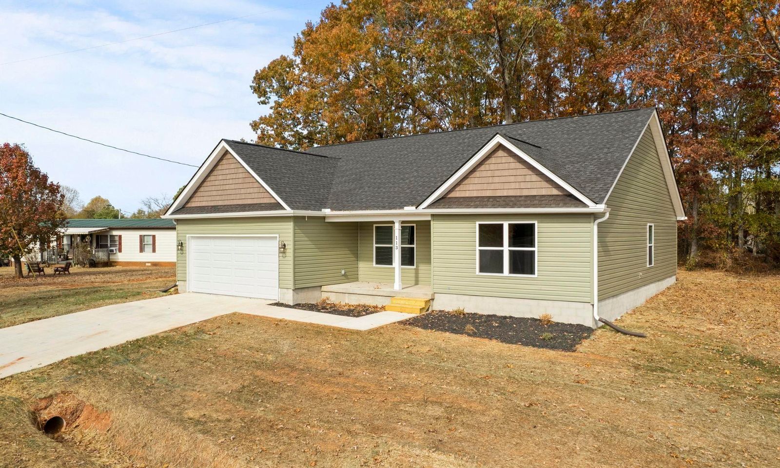 Property image 3 at 113 Frontier Drive, Easley, SC 29640