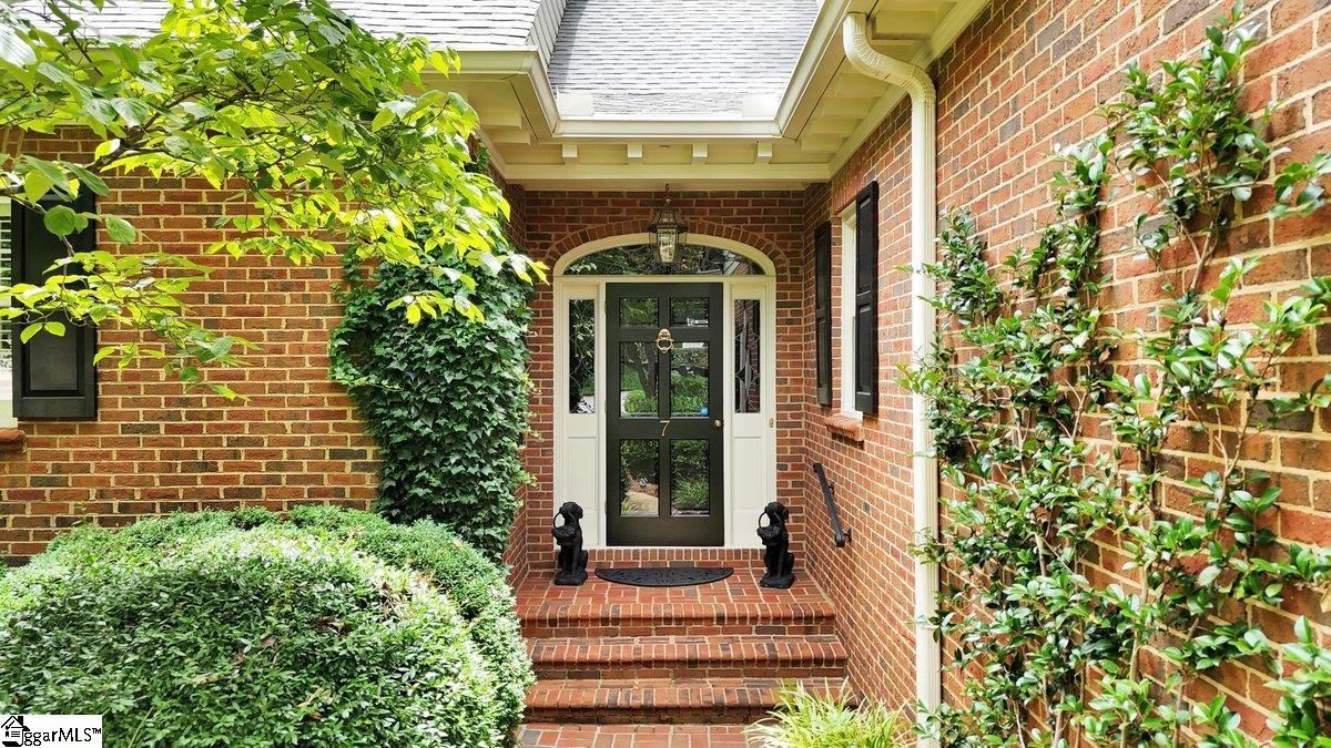 Property image 2 at 7 Landsdown Avenue, Greenville, SC 29601