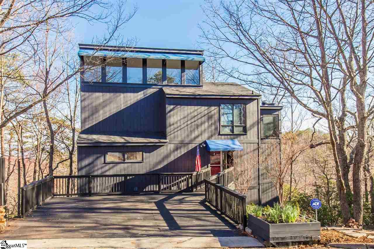 Property image 2 at 2 Hickory Ridge, Greenville, SC 29609