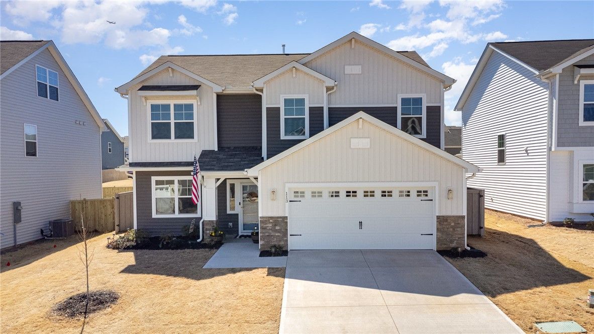 Main image of property at 113 White Dutch Lane, Greenville, SC 29607
