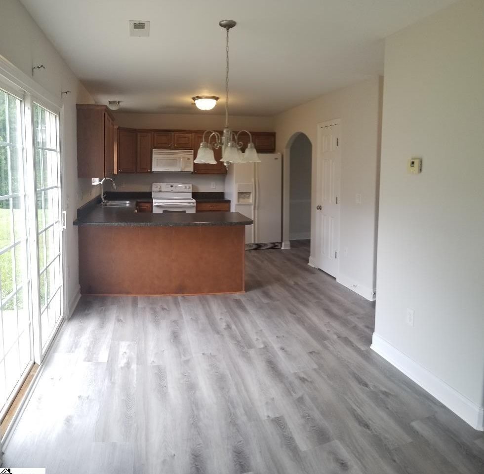 Property image 3 at 21 Olivine Way, Greer, SC 29650