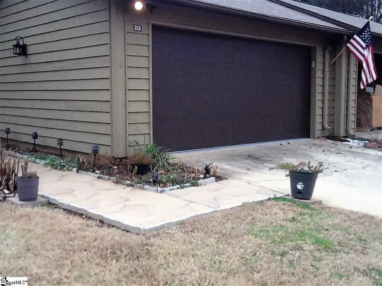 Property image 1 at 218 Goldfinch Circle, Greer, SC 29650