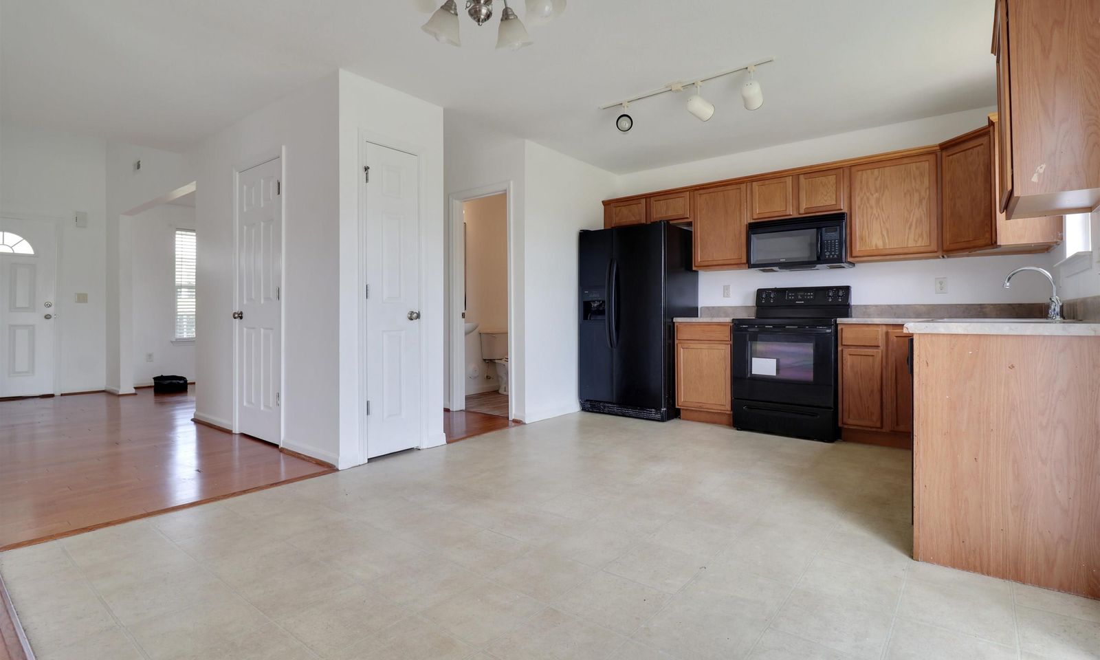 Property image 4 at 324 Cool Embers Lane, Boiling Springs, SC 29316