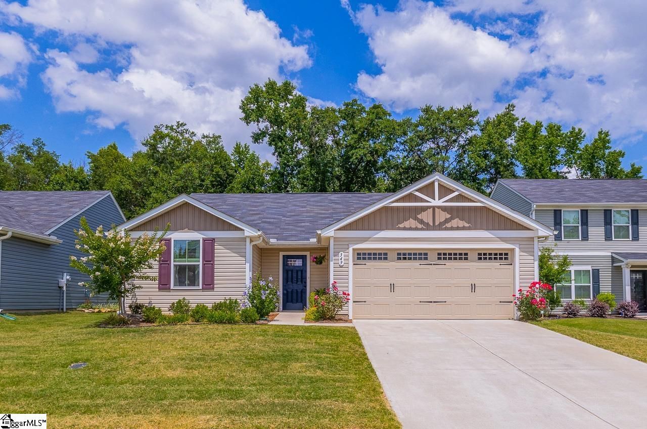 Main image of property at 349 Elwin Lane, Greer, SC 29651