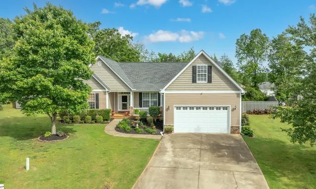 406 Eckley Court
