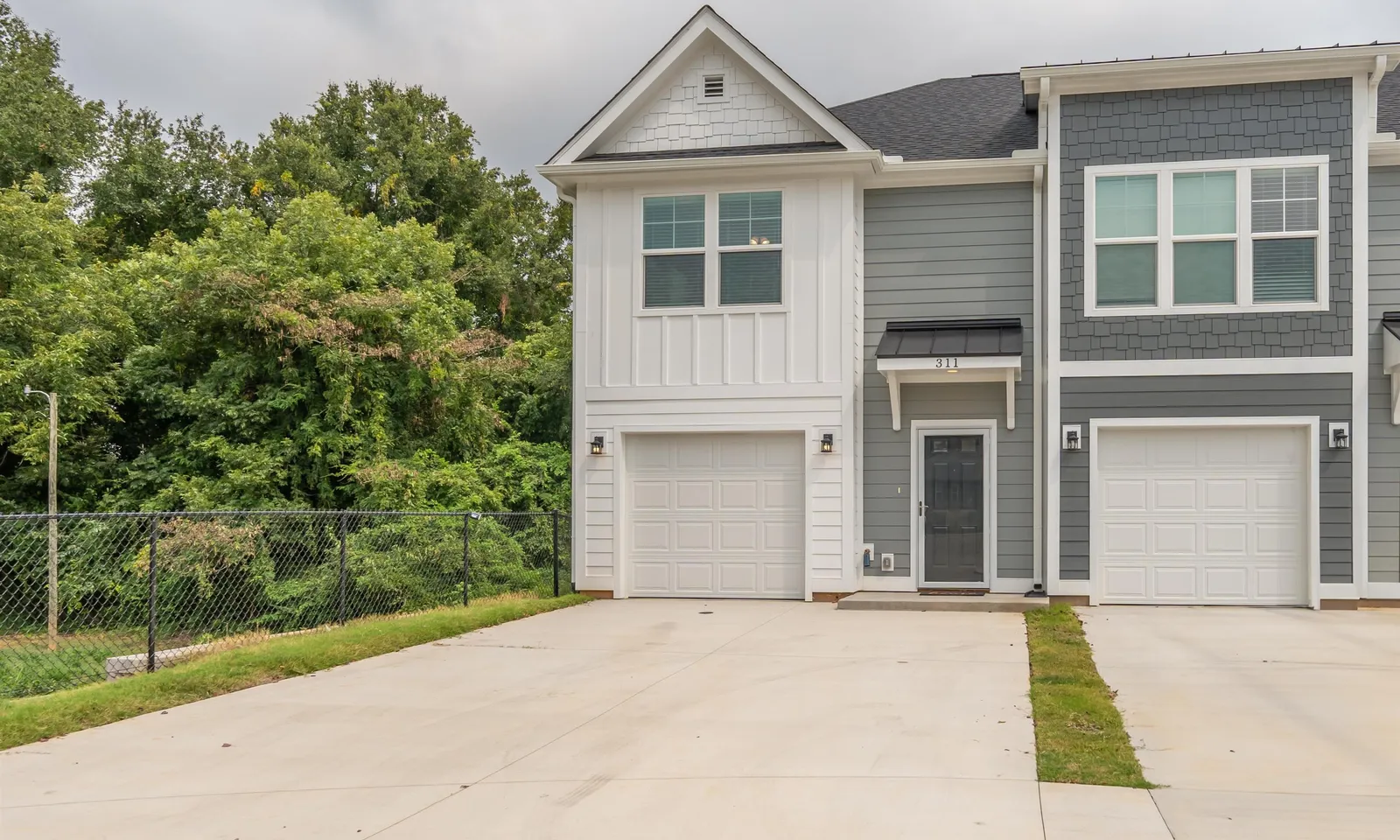 East Fairview Townhomes, Greer Community