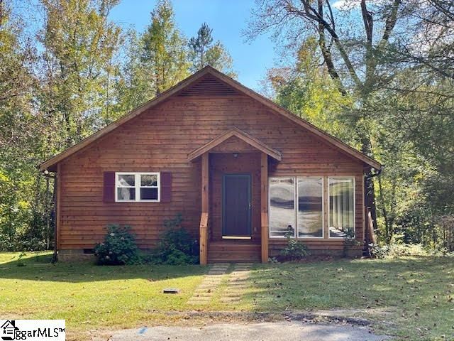 Main image of property at 7 N Lake Drive, Cleveland, SC 29635