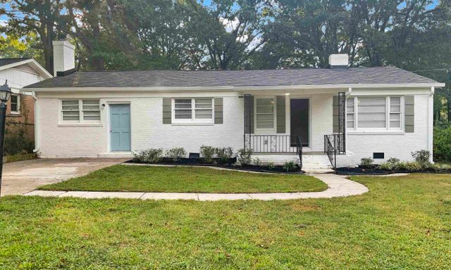 105 Woodland Drive