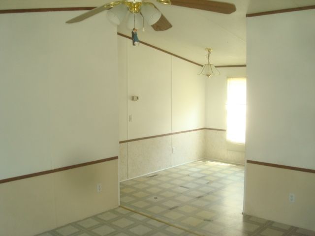 Property image 2 at 163 G Street, Williamston, SC 29697