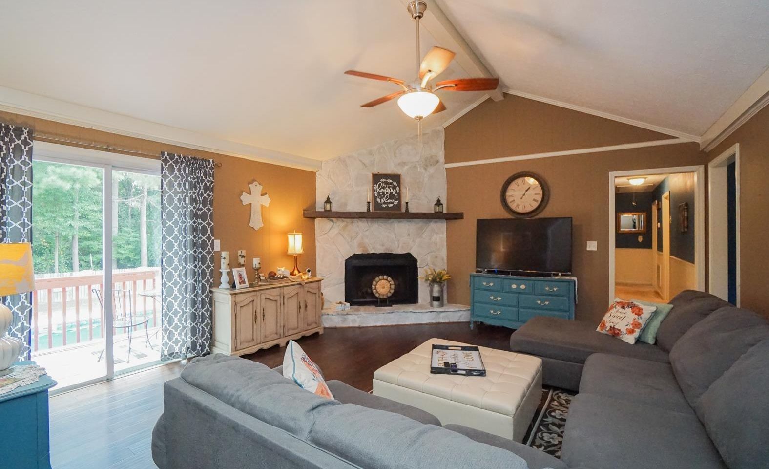 Property image 5 at 104 Brook Drive, Greenville, SC 29607