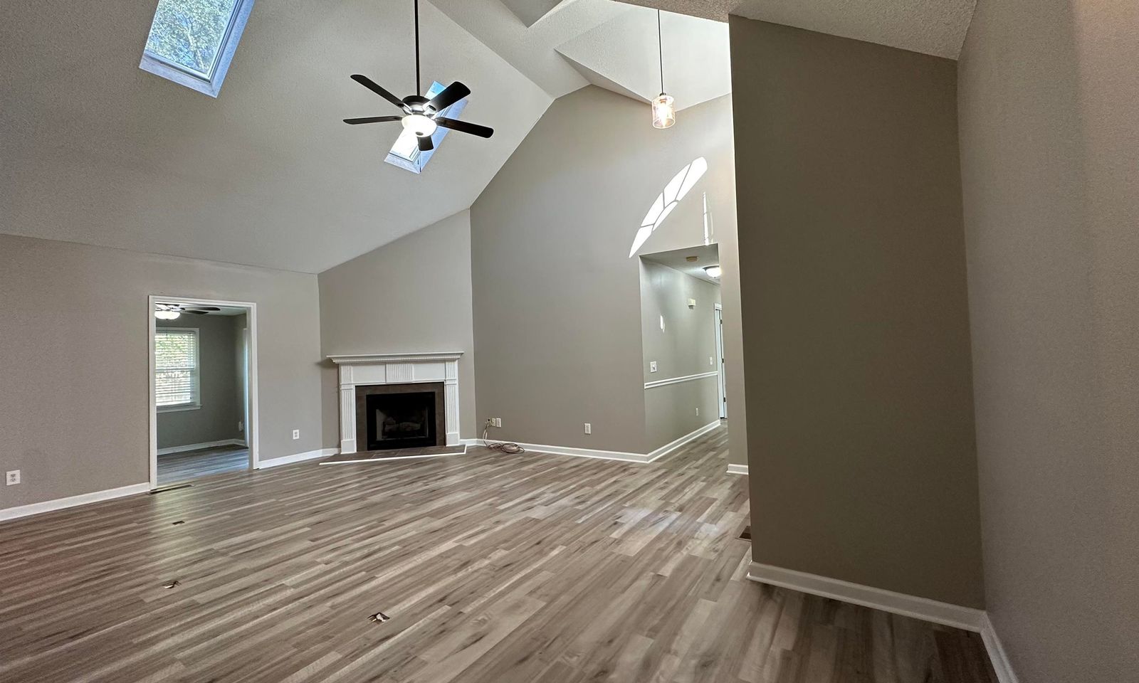 Property image 3 at 10 Landridge Court, Simpsonville, SC 29681