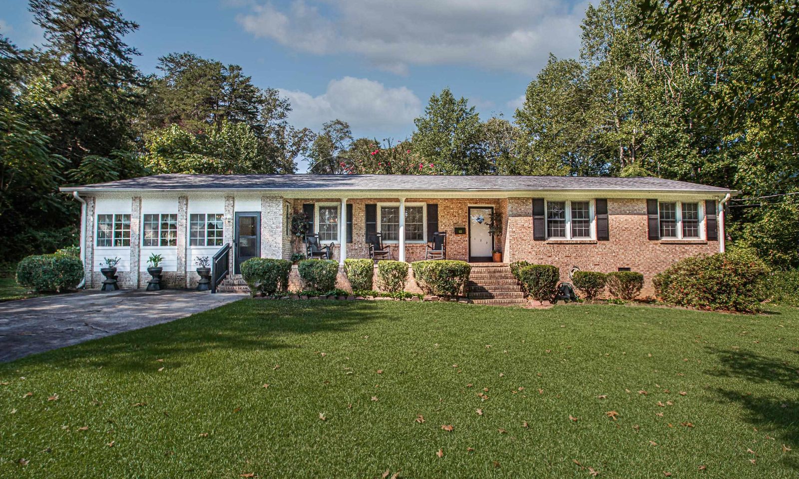 Property image 1 at 122 Barwood Circle, Greenville, SC 29611